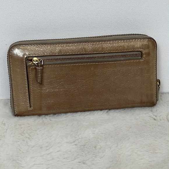 FOSSIL gold sparkle wallet zipper close coin section - Picture 3 of 15